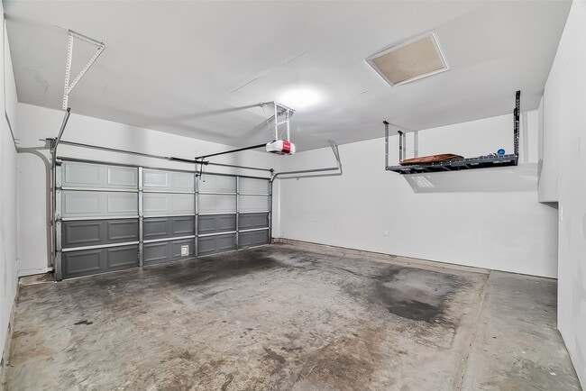 Building Photo - 25048 Adams Canyon Dr