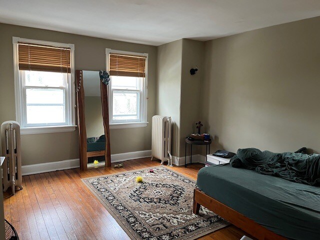 Building Photo - 730 Woodlawn Ave