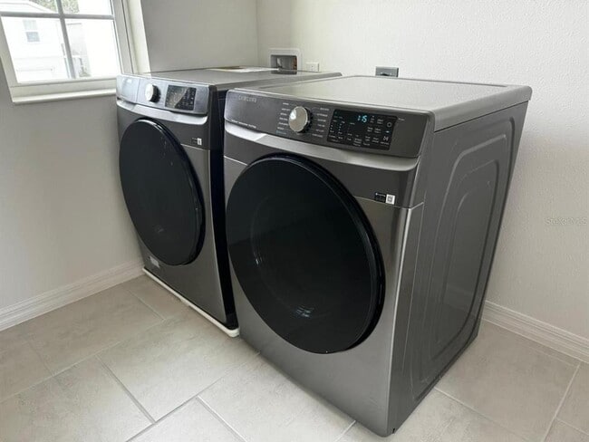 Building Photo - 1494 Woodmont Blvd