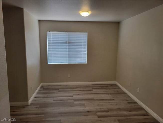 Building Photo - 2809 El Cubano Ct