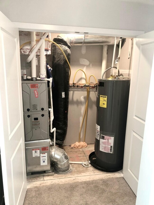 Building Photo - 6369 Bellmouth Rd