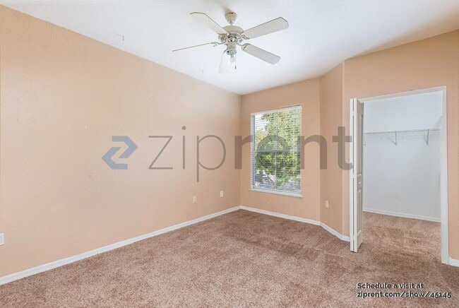 Building Photo - 5813 Legacy Crescent Pl