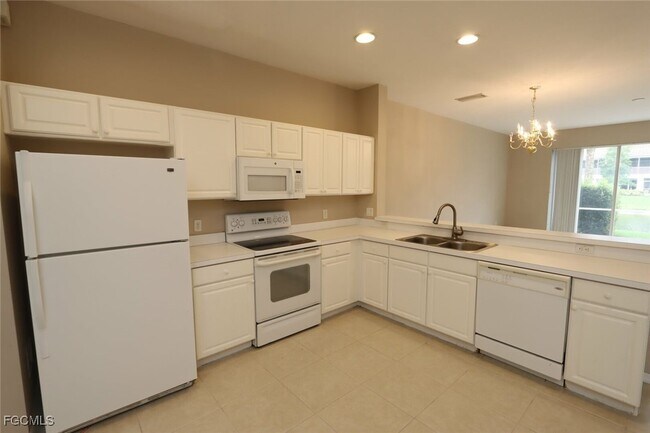 Building Photo - 1172 Oxford Ln