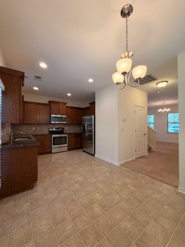 Building Photo - 1017 Drake St