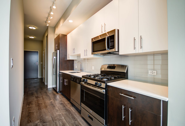 Floorplan - 851 West