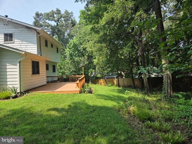 Building Photo - 111 Tamarisk Ct
