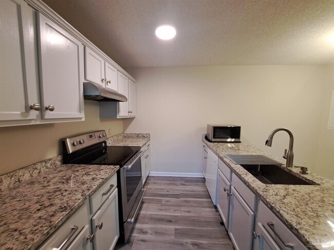 Building Photo - 2301 W Michigan Ave