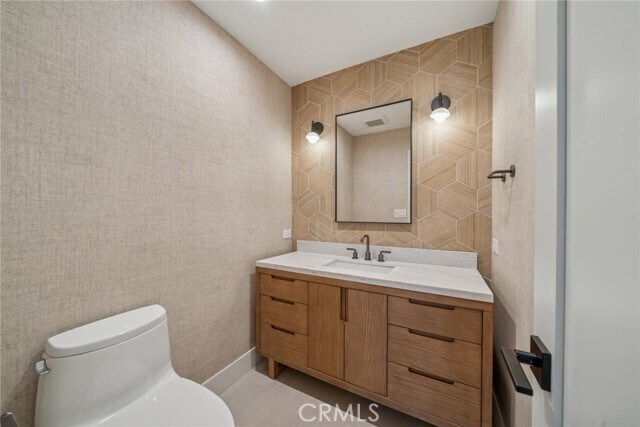 Building Photo - 1700 Candlestick Ln