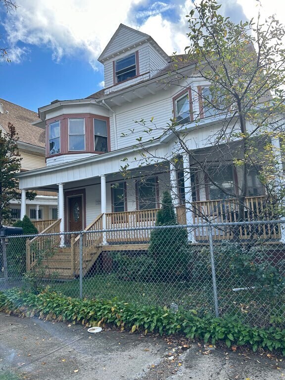 44 Adelaide Ave 44 Adelaide Ave Providence RI 02907 Apartment Finder