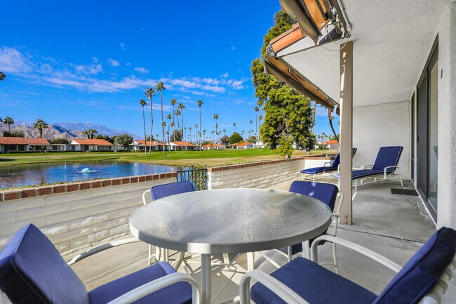 Building Photo - 11 Ronda Dr