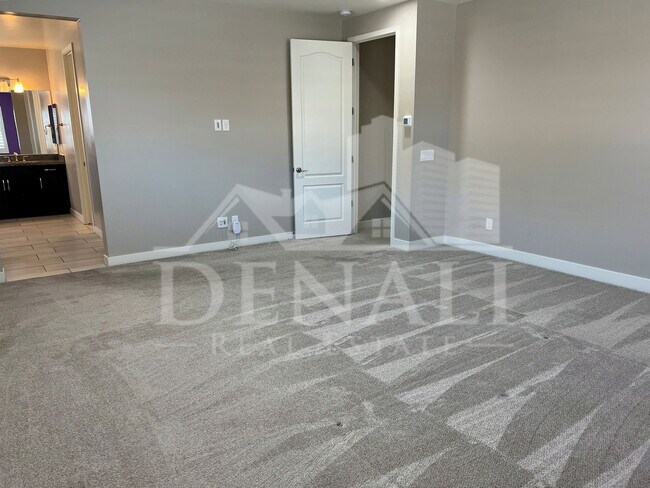 Building Photo - 4638 E Navigator Ln