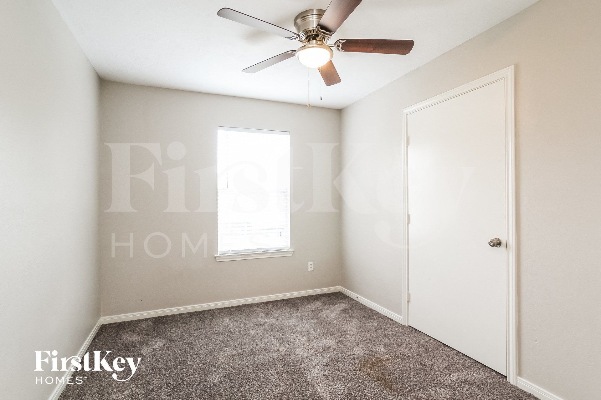 Building Photo - 8114 Scarlet Tanager Dr