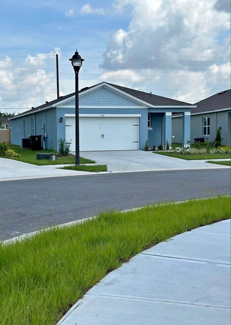 Building Photo - 1763 Post Oak Dr