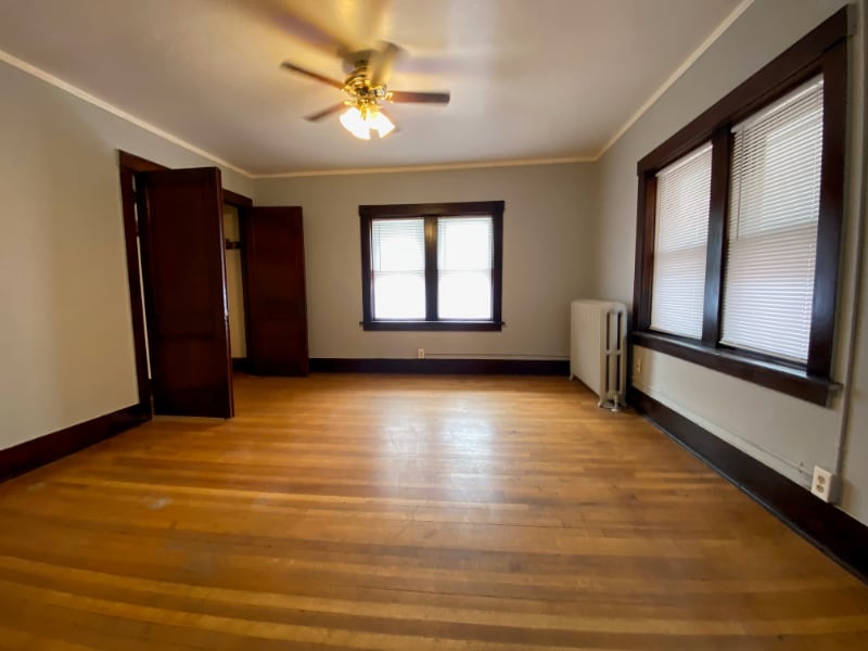 Building Photo - 1405 S 10th St