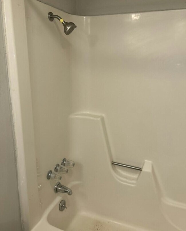 Building Photo - 92 Mesa Rd