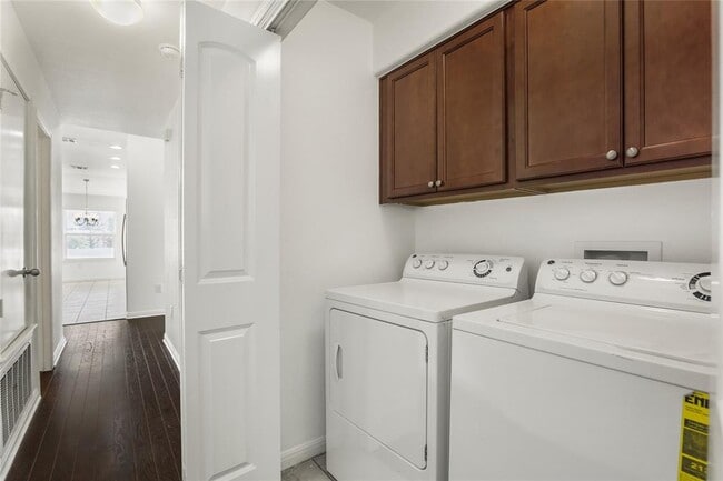 Building Photo - 18105 Bandelier Dr