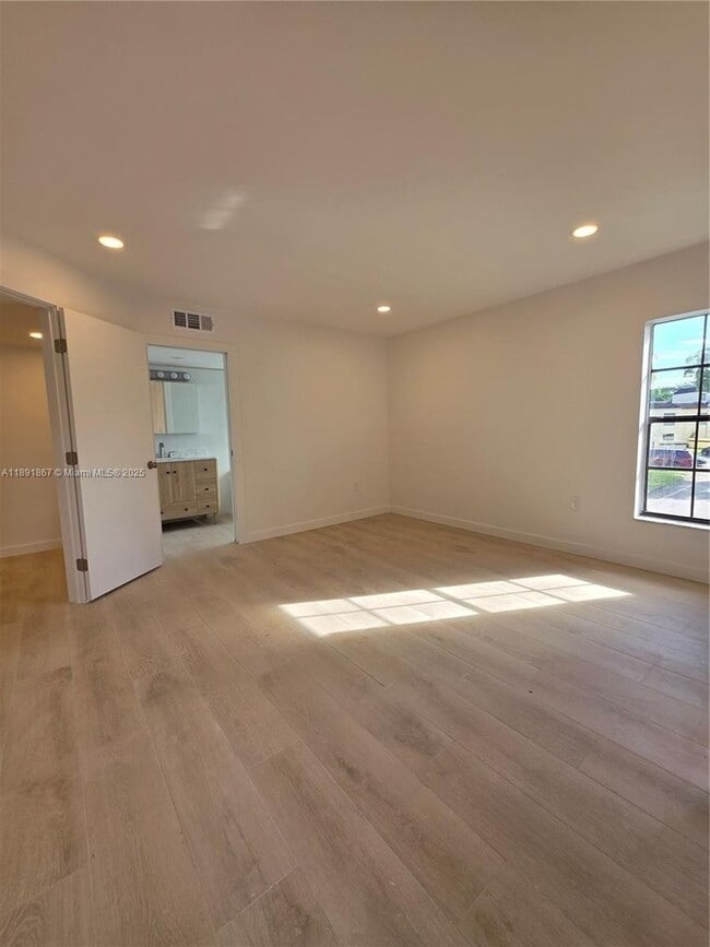 Building Photo - 13004 SW 88th Terrace S