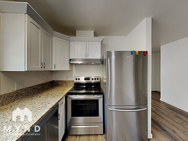 Building Photo - 2740 42nd St