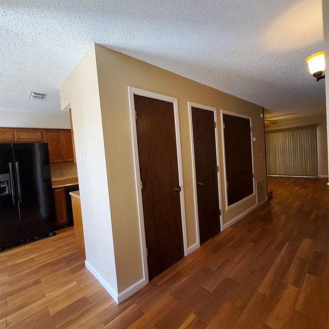 Building Photo - 6321 Alta Vista Rd
