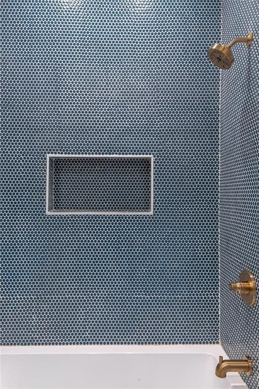 Building Photo - 724 Charles Allen Dr NE