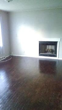 Building Photo - 1120 Northwood Dr N