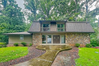 Building Photo - 4623 Huntridge Dr