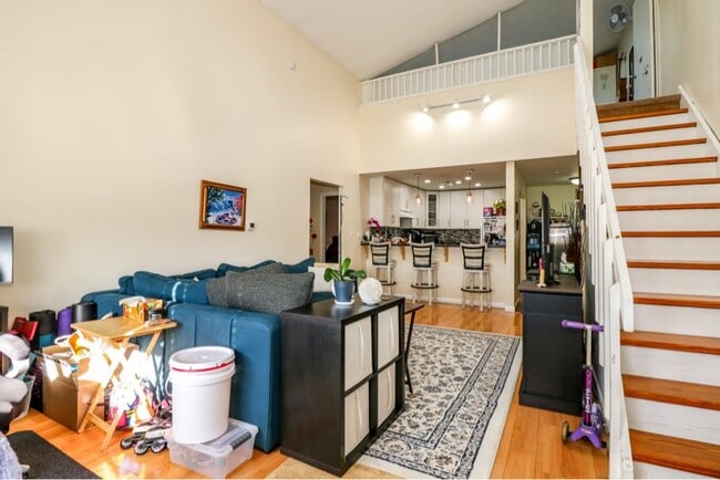 Building Photo - 18 Amsterdam Ave