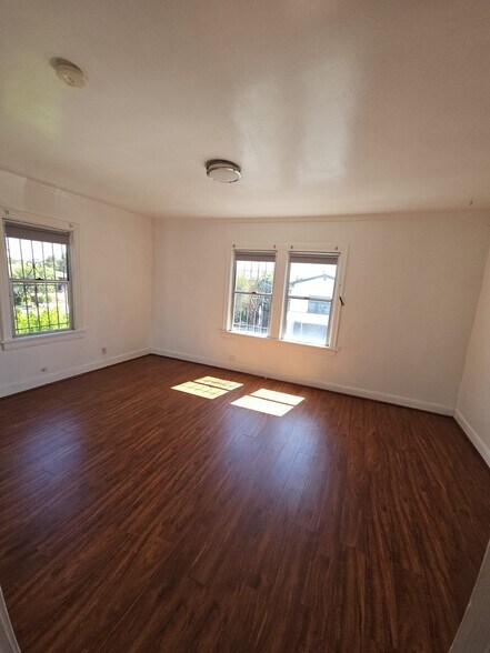 Building Photo - 4239 W 25th St