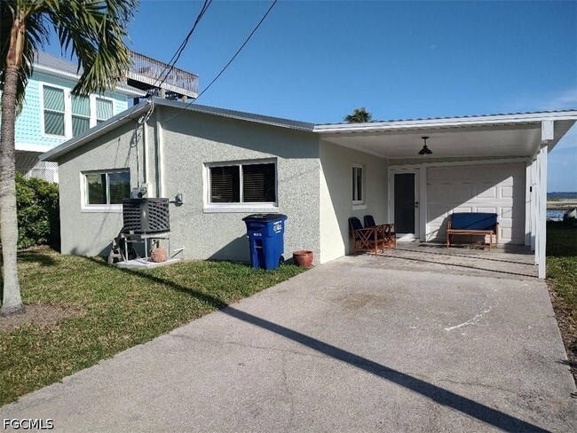 Building Photo - 2585 Third St