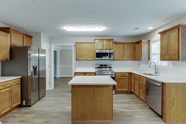 Building Photo - 4439 Woodgate Hill Trail