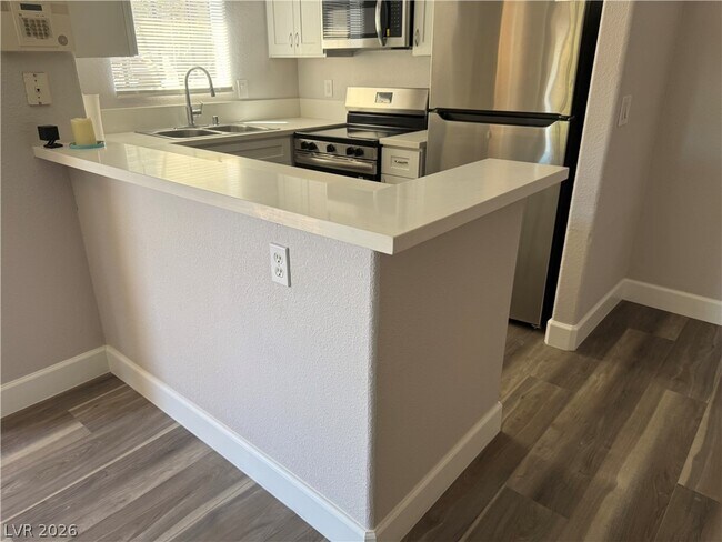 Building Photo - 2967 Juniper Hills Blvd