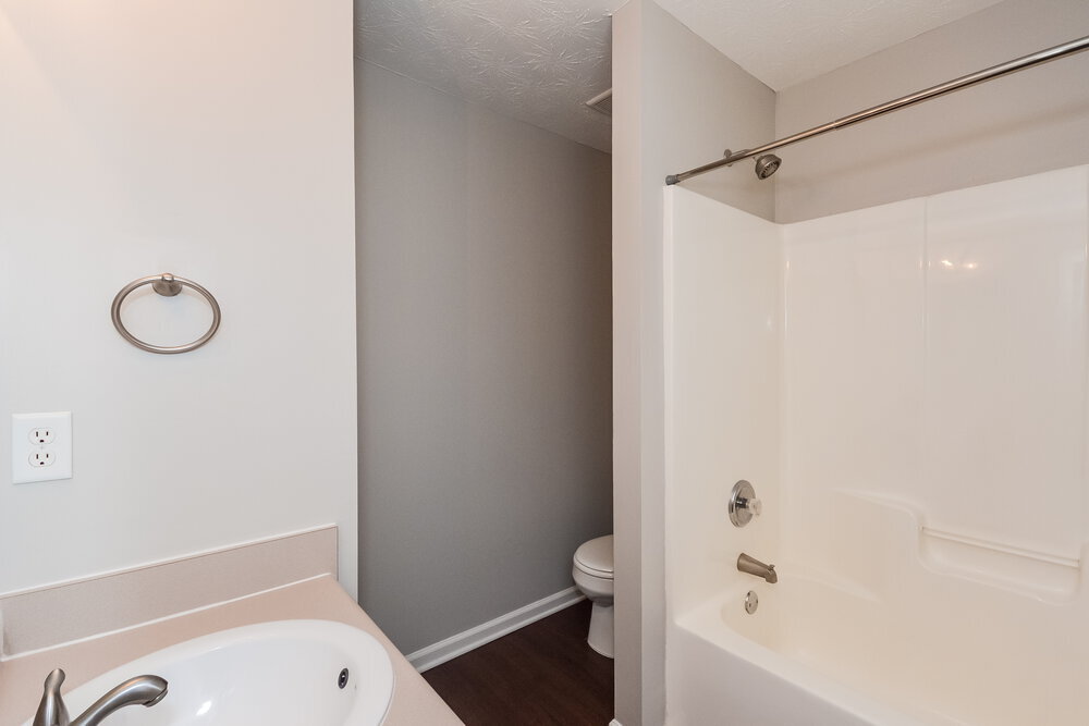 Building Photo - 469 Cathedral Dr