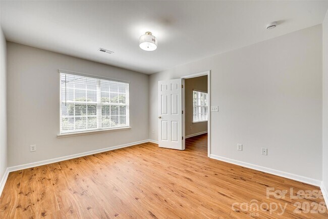 Building Photo - 14139 Tranters Creek Ln