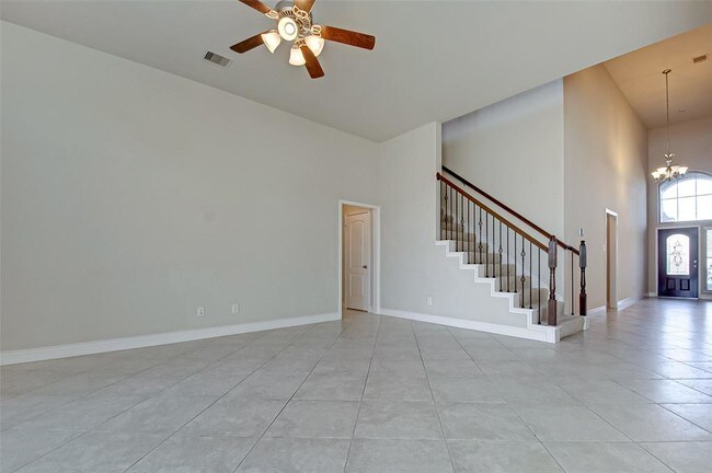 Building Photo - 17623 Barrowfield Ln
