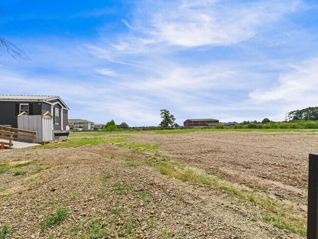 Building Photo - 12418 N Lake Houston Pkwy