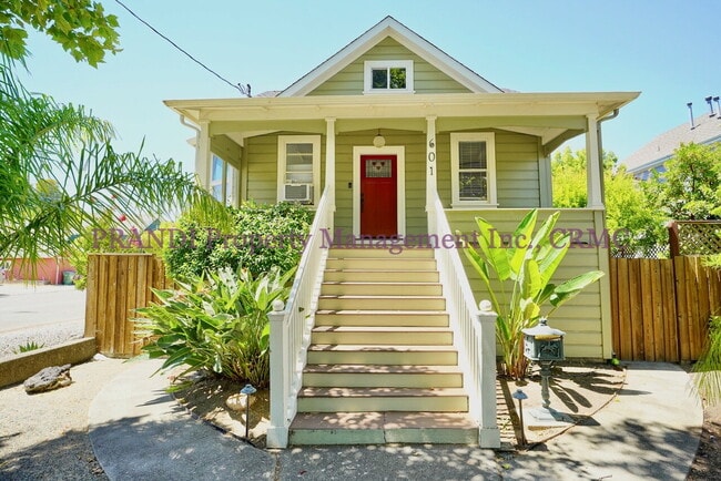 Available now! 3 Bedroom Gerstle Park home - Available now!  3 Bedroom Gerstle Park home