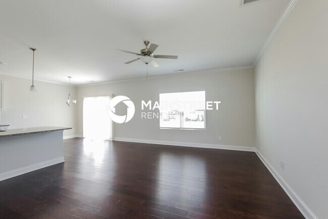 Building Photo - 3 Bedroom Pet-Friendly Home in Monroe, NC with Main Street Renewal