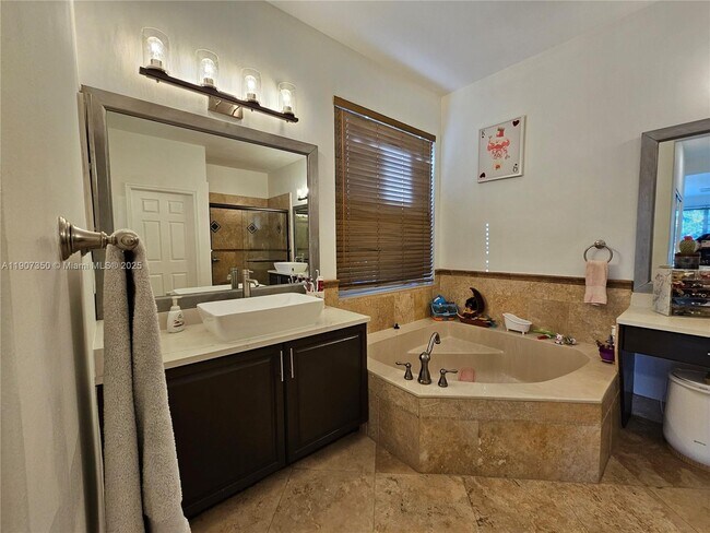 Building Photo - 17468 SW 36th St