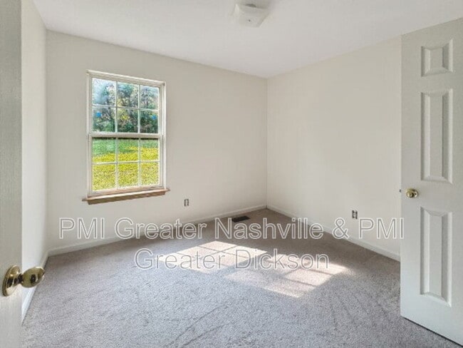 Building Photo - 130 Sherron Dr