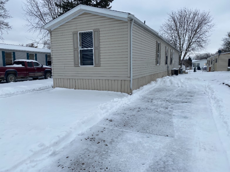 Building Photo - 1882 Stafford Ct