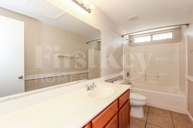 Building Photo - 12720 N 86th Dr