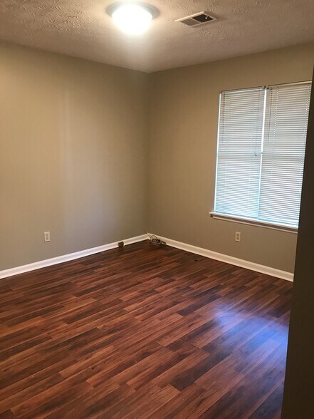 Building Photo - 5617 Longbow Drive