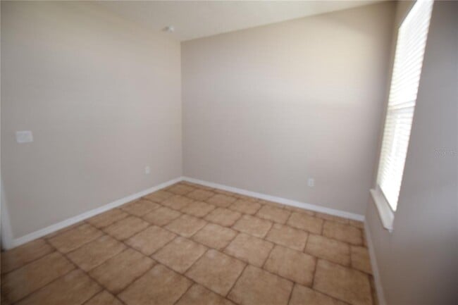 Building Photo - 2021 Beacon Landing Cir
