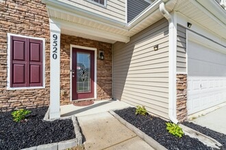 Building Photo - 9520 Mintworth Ave