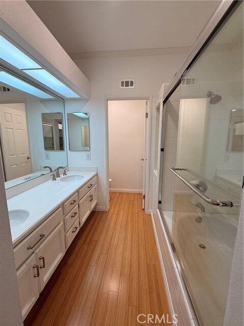 Building Photo - 224 Hartford Dr