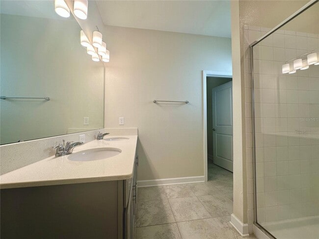 Building Photo - 10247 Love Story St