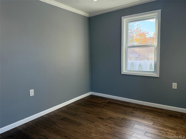 Building Photo - 114-60 226th St