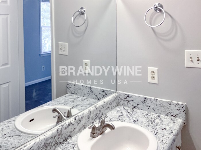 Building Photo - 2248 Emerald Springs Dr