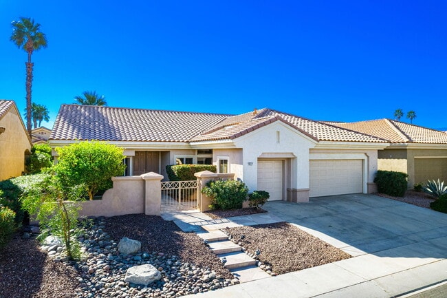 Building Photo - 78217 Willowrich Dr