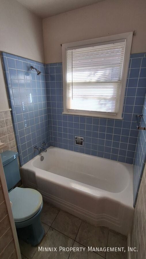 Building Photo - 4224 SW 2nd Ave